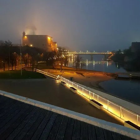 Castle View * Narva